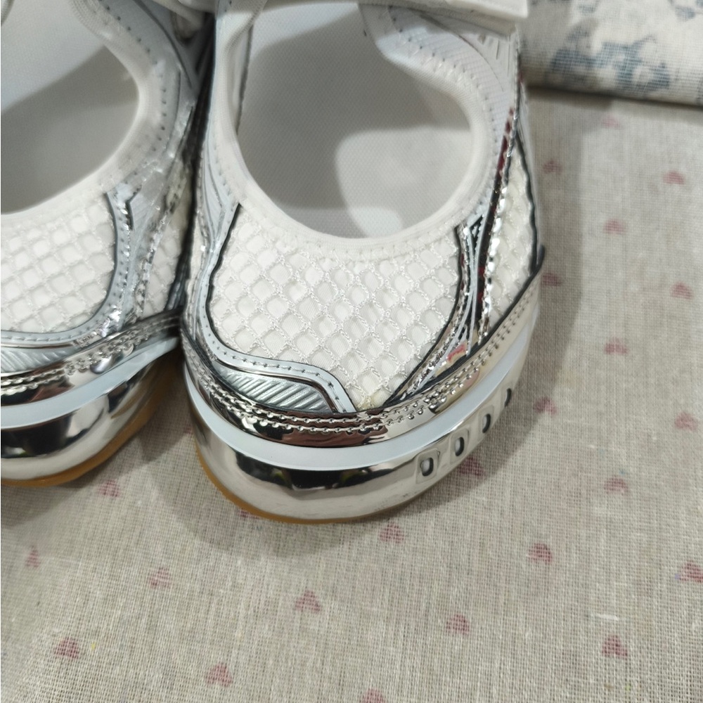 Bottega Veneta White and Silver Womens Mary Jane Sneakers - Picture 4 of 10